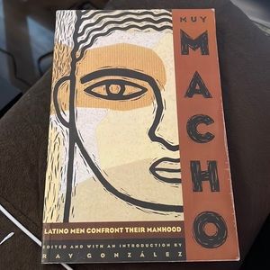 Muy Macho by various authors